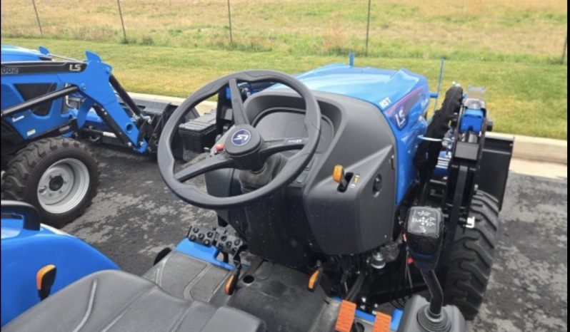 MT242H W/BACKHOE full